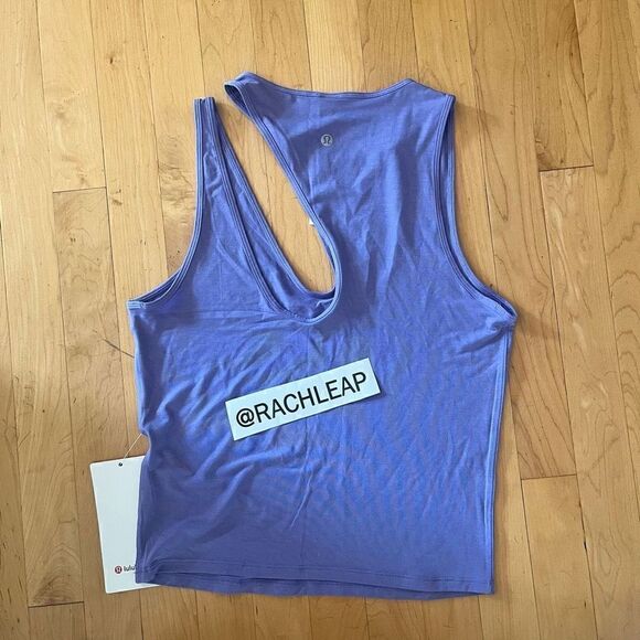 Lululemon Shoulder Cut-Out Yoga Tank Top size 8 - Picture 4 of 5